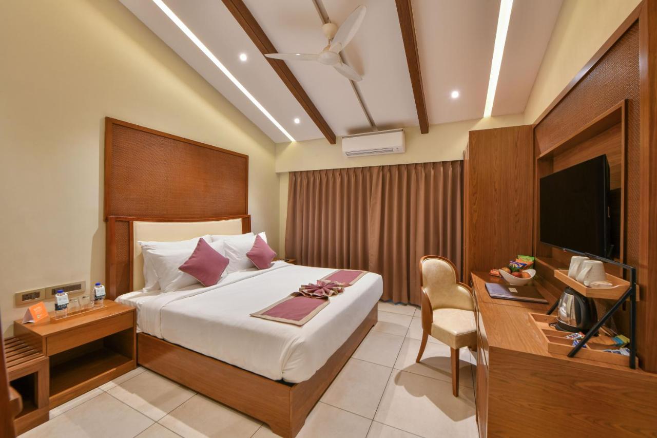 Hotel Arova Woods Zinc Journey By The Fern, Lonavala Extérieur photo